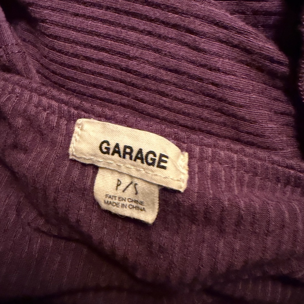 Purple Ruffle Off-Shoulder Top - Picture 3 of 4